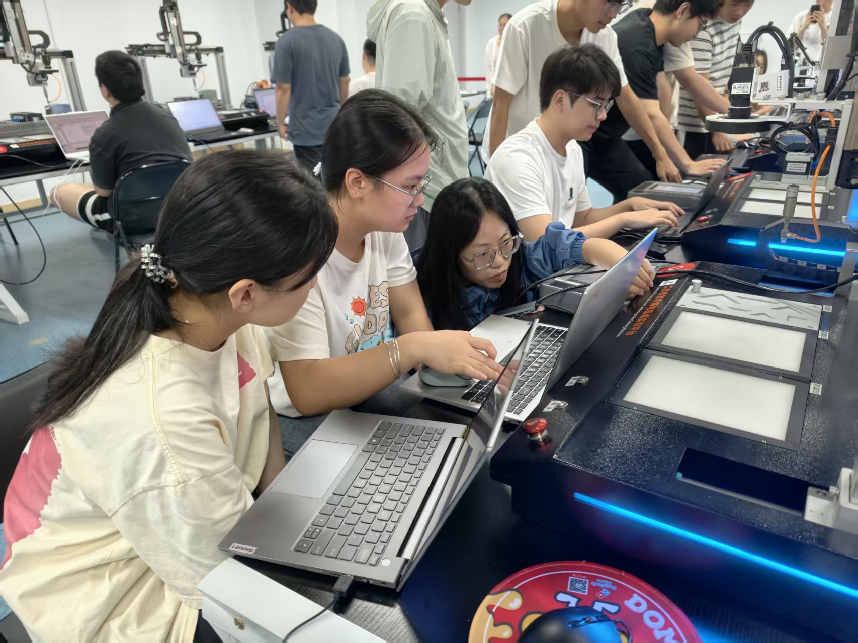 带你沉浸式体验&mdash;&mdash;小组协作打磨硬核AI视觉技术，学员们发自内心的研讨学习只为高质量就业蓄力